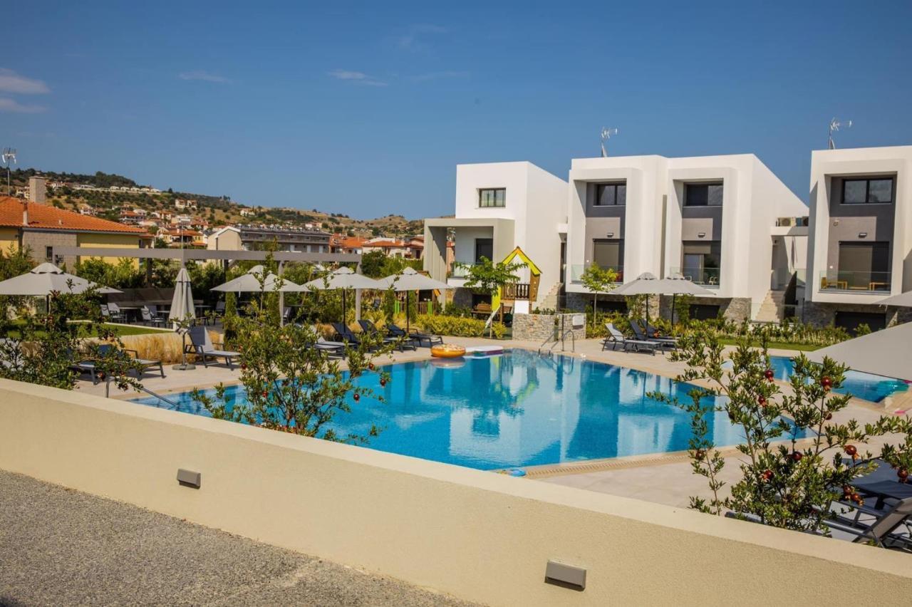 Olea Luxury Apartments Nikiti  Exteriör bild